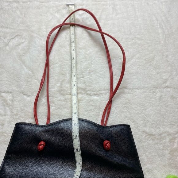 Tolblanc Black and Red Leather Convertible Shoulder Bag to Backpack Bag - Picture 14 of 14